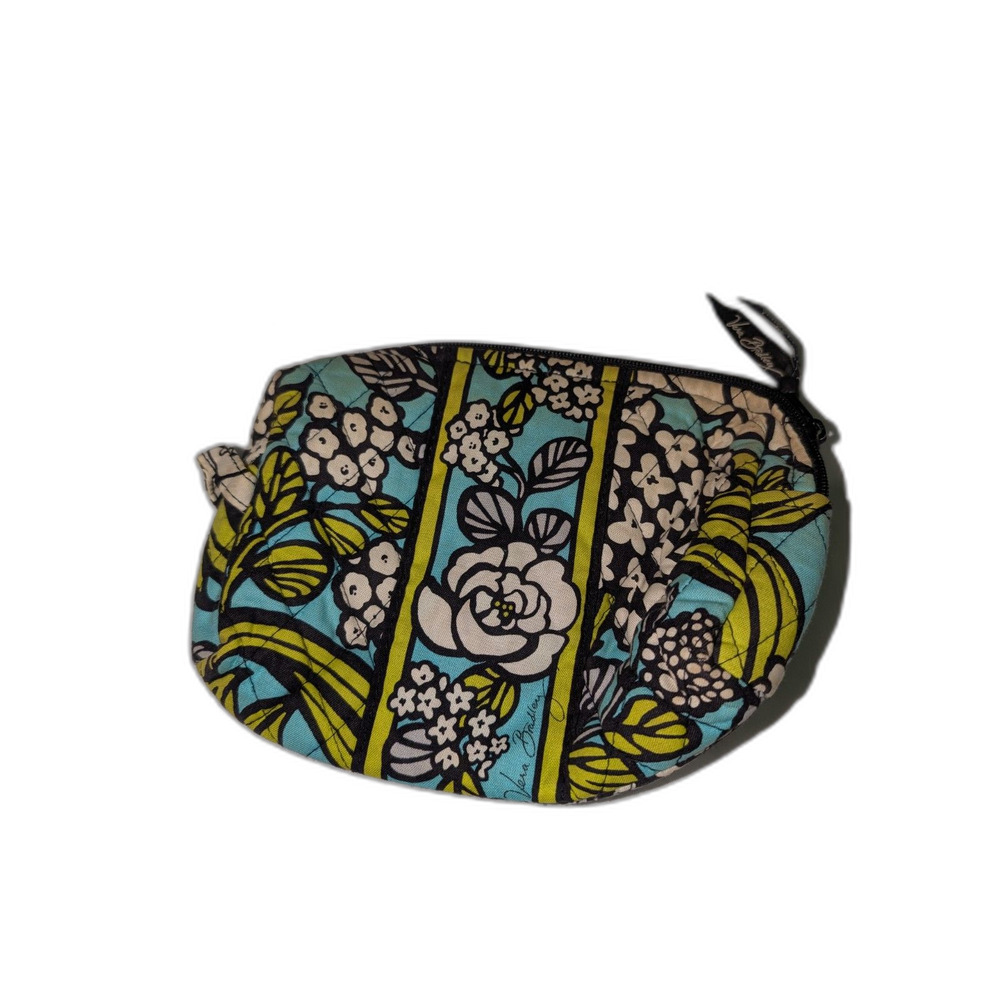vera bradley pouch